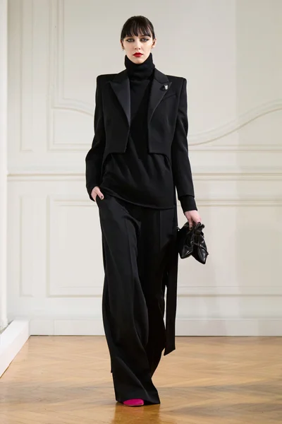 Look 9